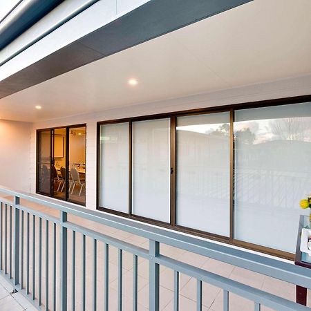 Ibis Styles Canberra Tall Trees Exterior foto