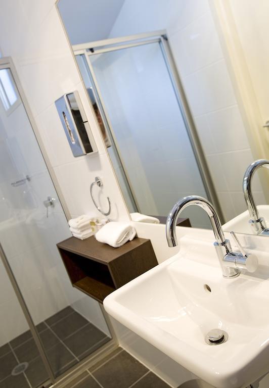 Ibis Styles Canberra Tall Trees Exterior foto